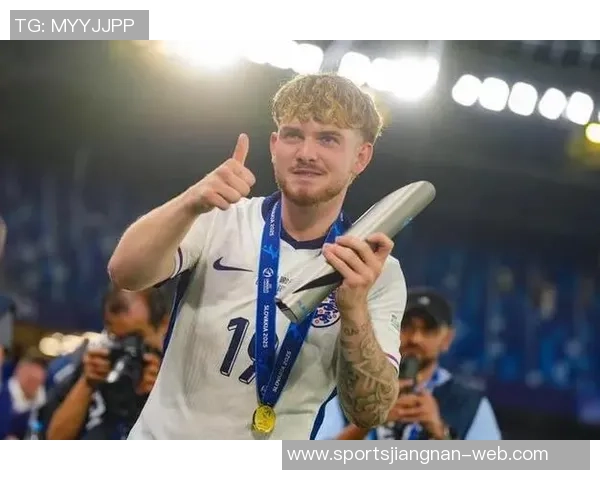 埃利奥特22岁选择离开利物浦加盟维拉出场时间仅174分钟身价仍达3500万