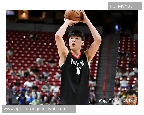 媒体人点评弗拉格表现不佳呼吁开拓者给予杨瀚森更多耐心与时间